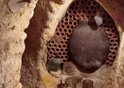 Interior de las cuevas árabes de Brihuega.